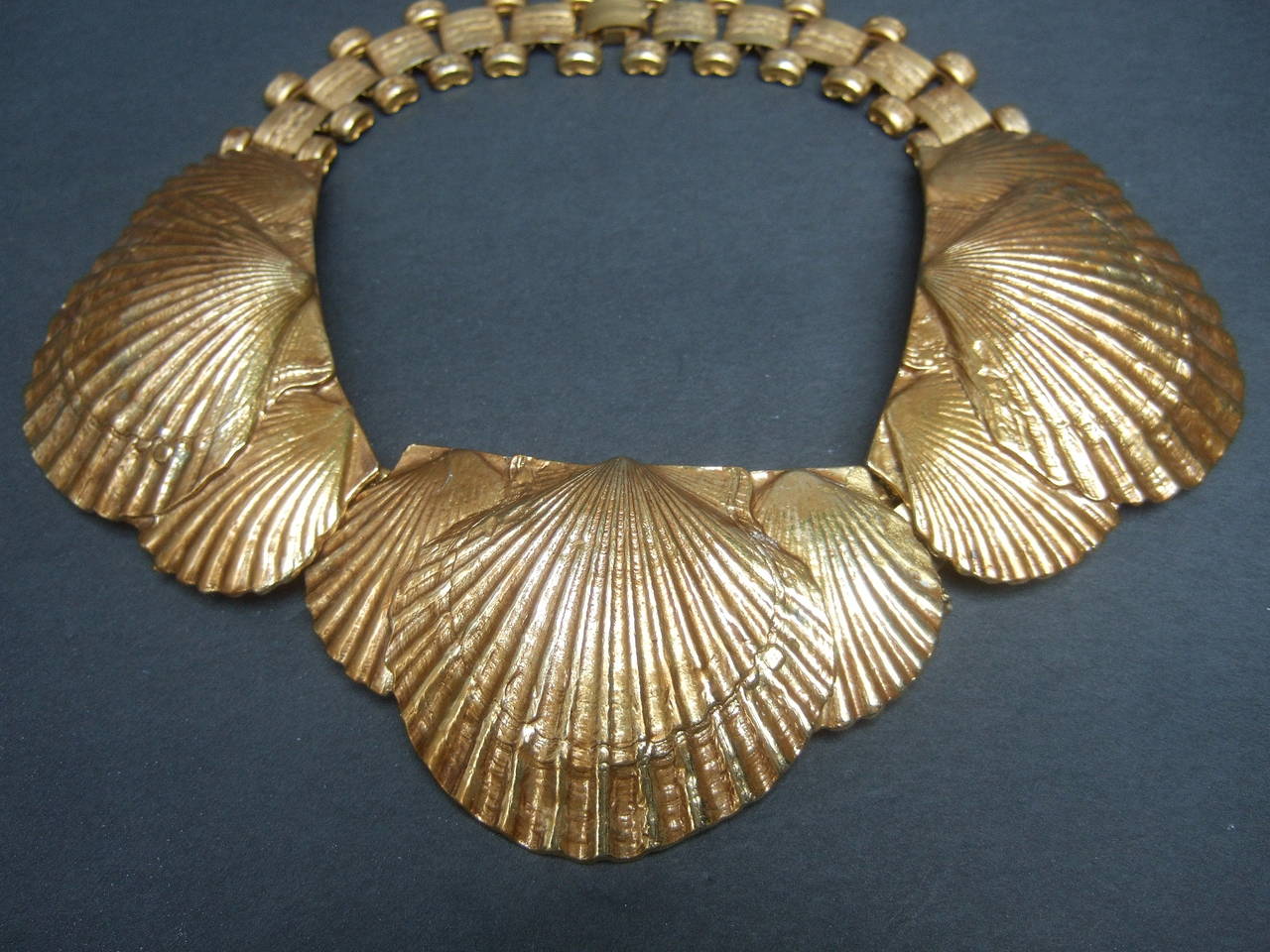 Magnificent Gilt Metal Scallop Shell Choker Necklace Attributed to Line Vautrin  3