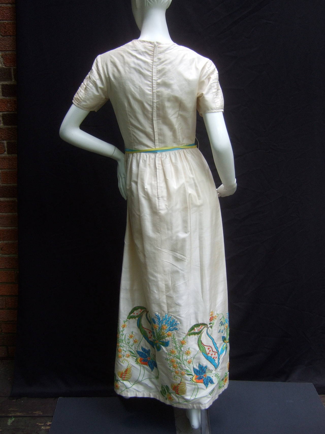 Exotic Oyster Silk Embroidered Gown from India for Bonwit Teller c 1970 For Sale 1
