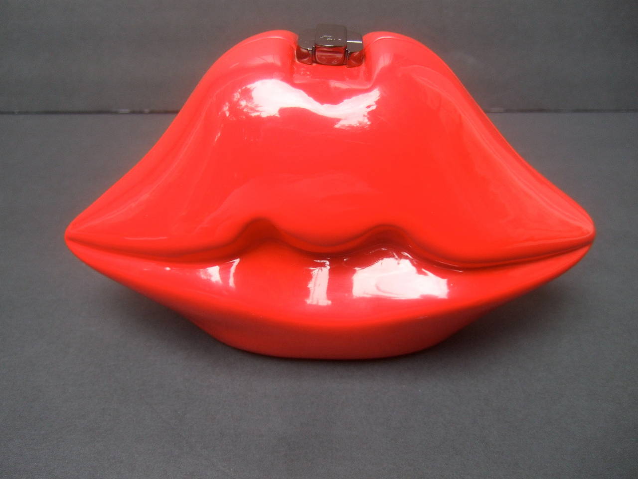 Women's Timmy Woods Beverly Hills Mod Red Enamel Lips Handbag c 1990s