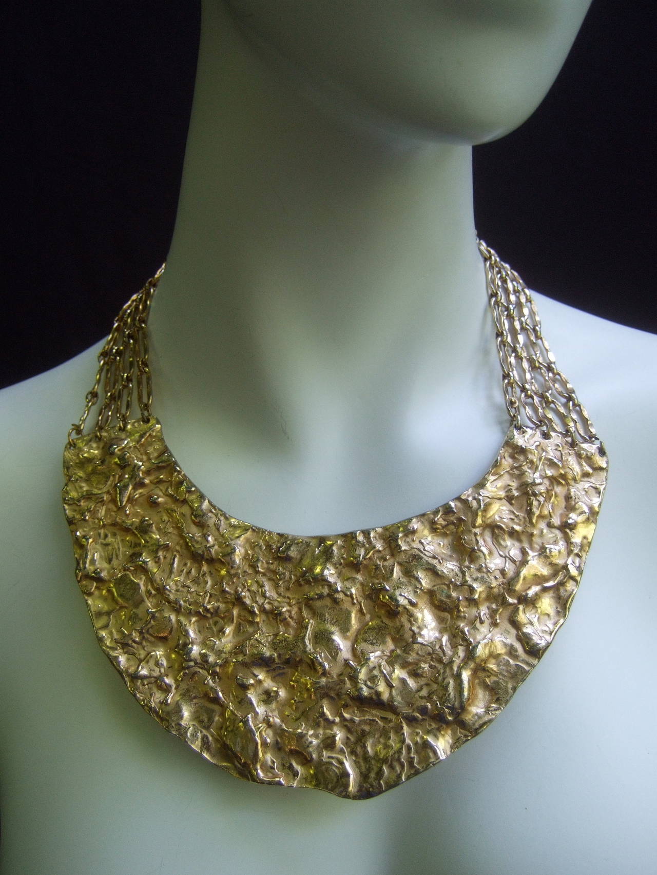 Artisan Massive Hammered Gilt Metal Collar Necklace c 1970 For Sale