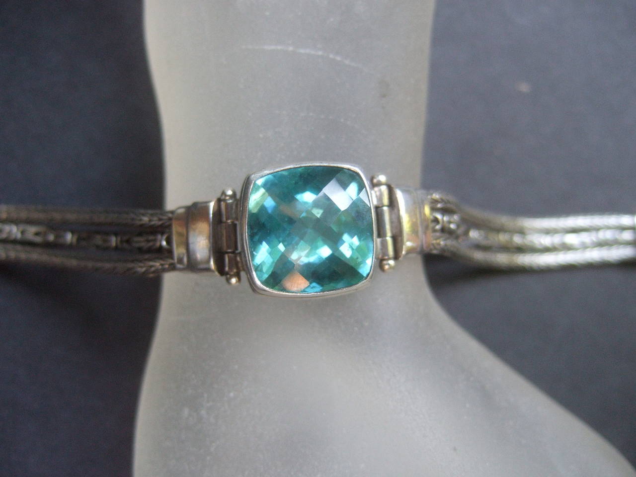 Elegant Sterling Silver Aquamarine Color Crystal Artisan Bracelet In Excellent Condition In University City, MO