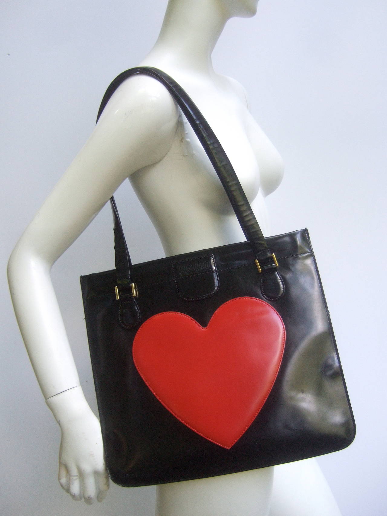 Moschino Italy Mod Heart Black Waxed Leather Handbag In Excellent Condition In University City, MO