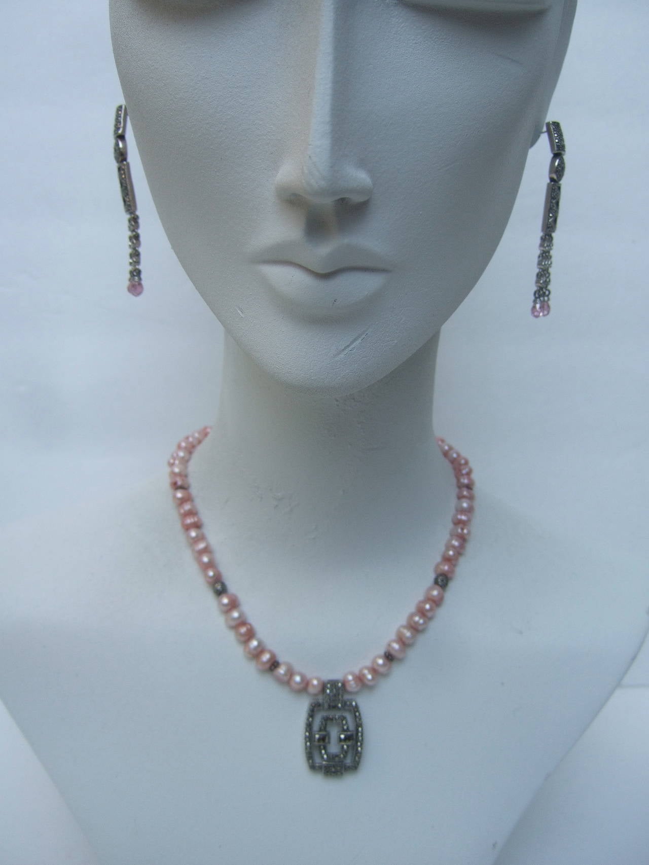 Opulent Sterling Marcasite Pink Fresh Water Pearl Choker and Earrings For Sale 3