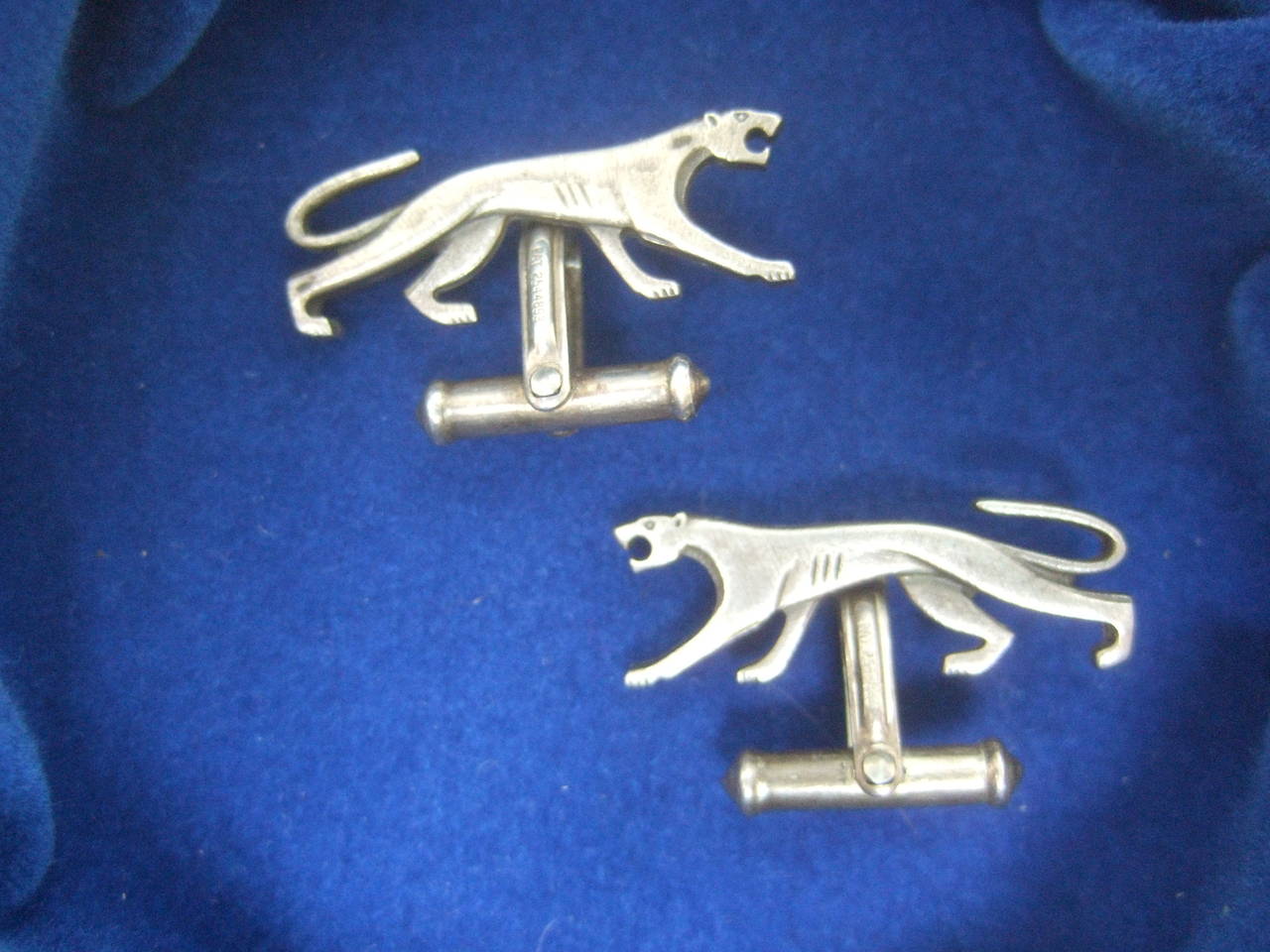 Sleek Sterling Figural Panther Cufflinks c 1970 2