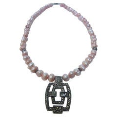 Opulent collier et boucles d'oreilles Marcasite en argent sterling avec perles d'eau douce roses
