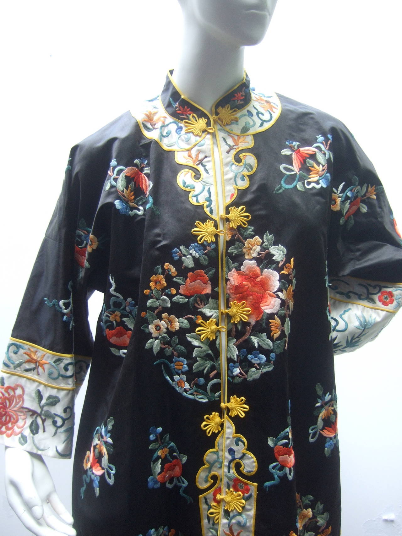 Black Exotic Chinoiserie Embroidered Satin Duster Coat 1980s