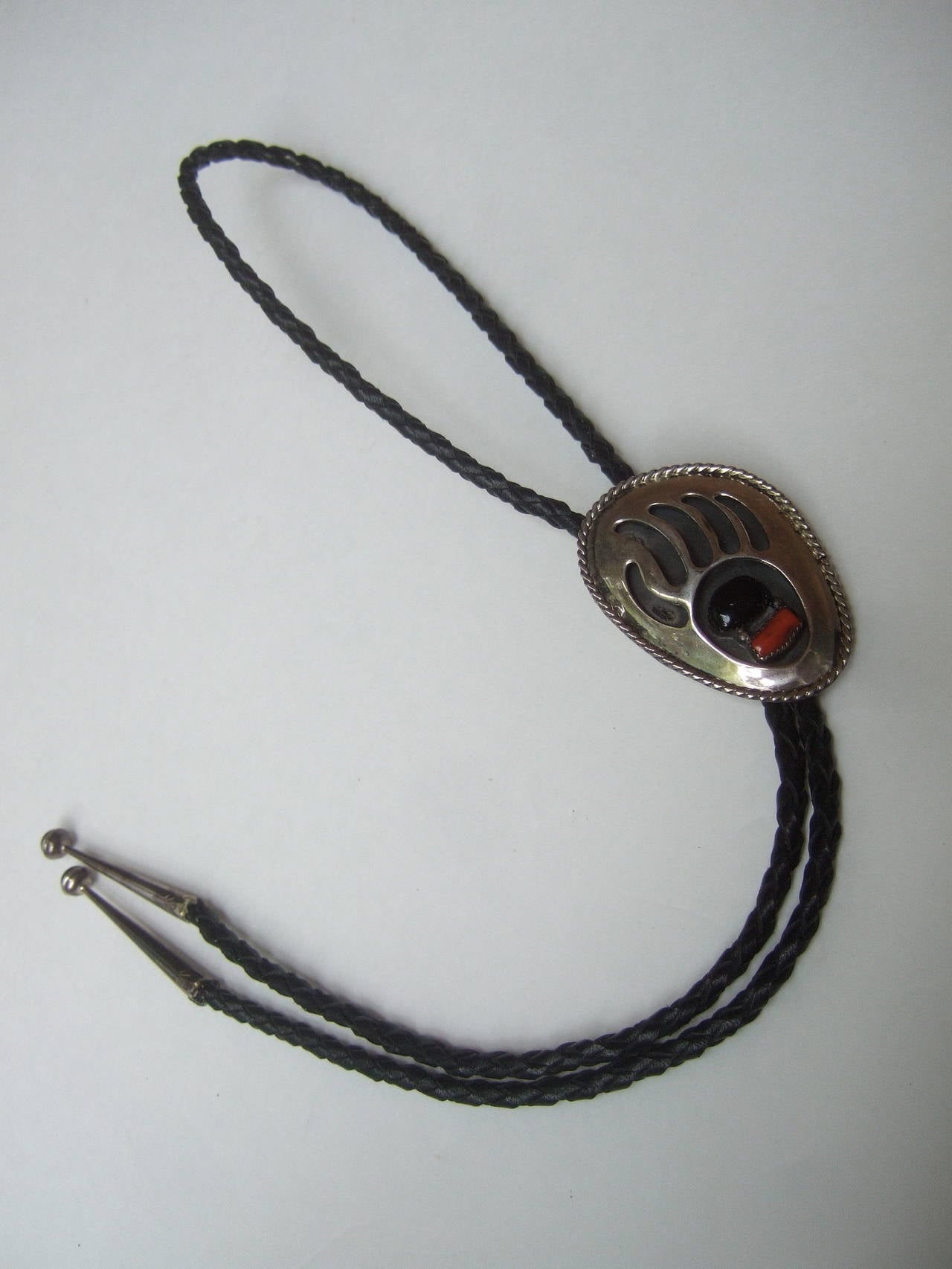 Sterling Coral and Jet Bear Claw Bolo Tie c 1970s 3