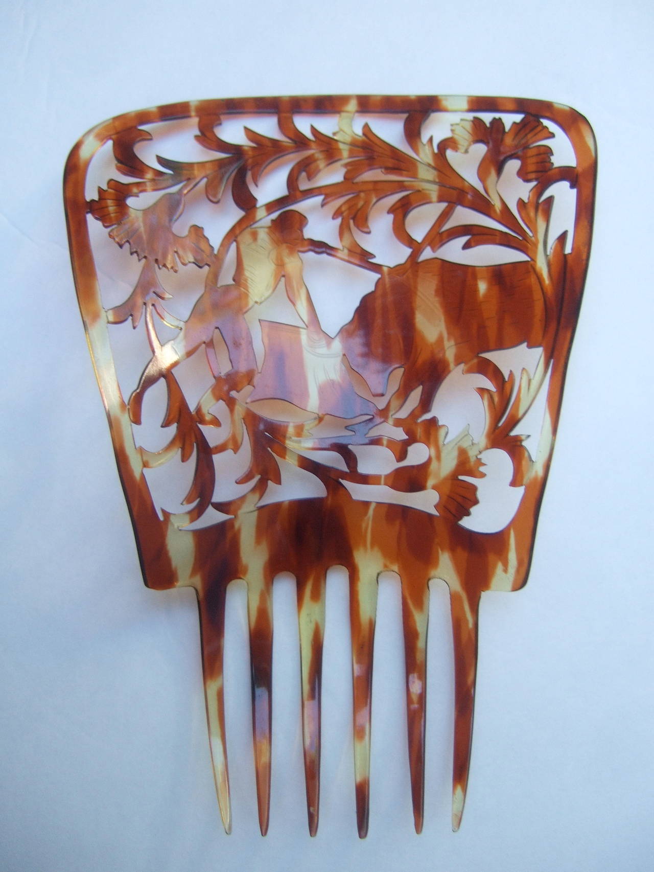 Lucite Tortoise Shell Carved Matador Hair Comb c 1960s 3
