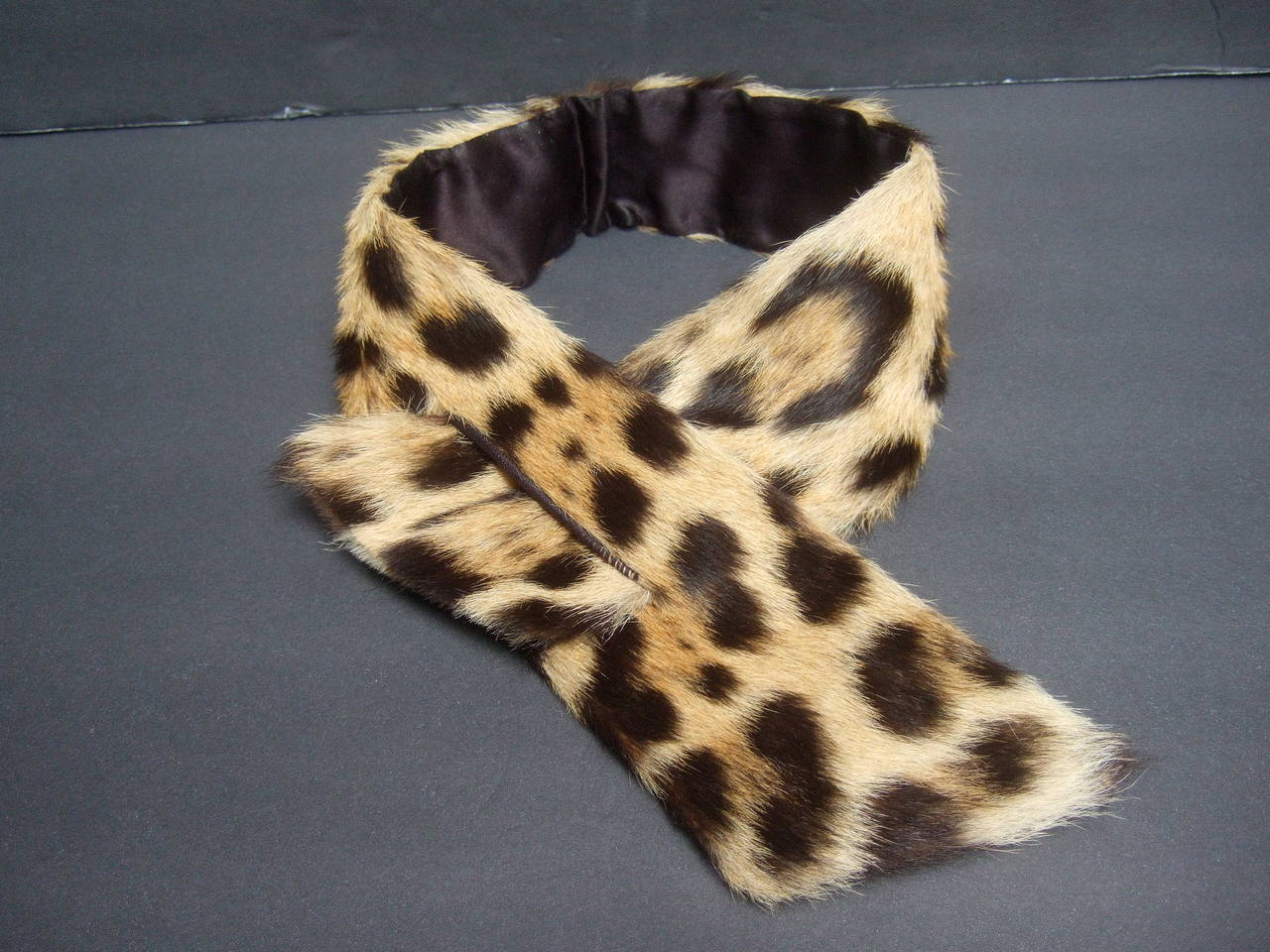 1950s Chic Leopard Print Fur Scarf Collar 1