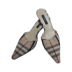Burberry London Classic Nova Plaid Wool Mules Made in Italy Size 37.5