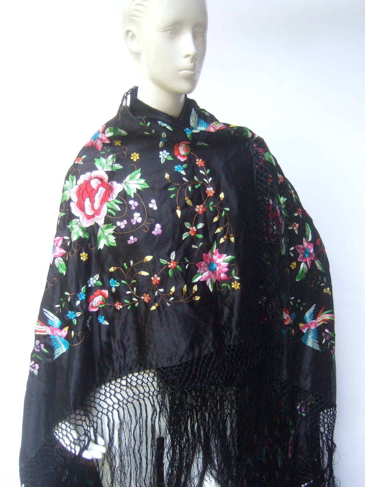 Exotic Embroidered Silk Fringe Shawl c 1970s 1