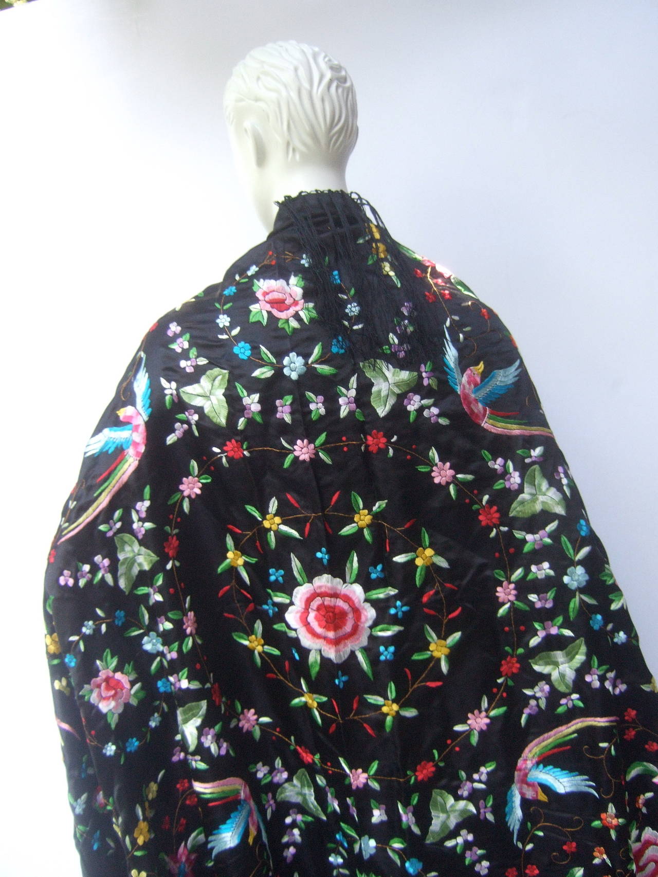 Exotic Embroidered Silk Fringe Shawl c 1970s In Excellent Condition In University City, MO