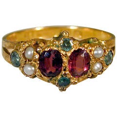 Antiker Perlen-Amethyst-Smaragd-Goldring