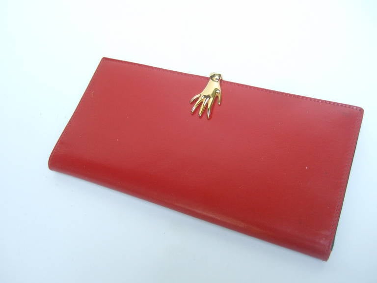 gucci hand clasp wallet