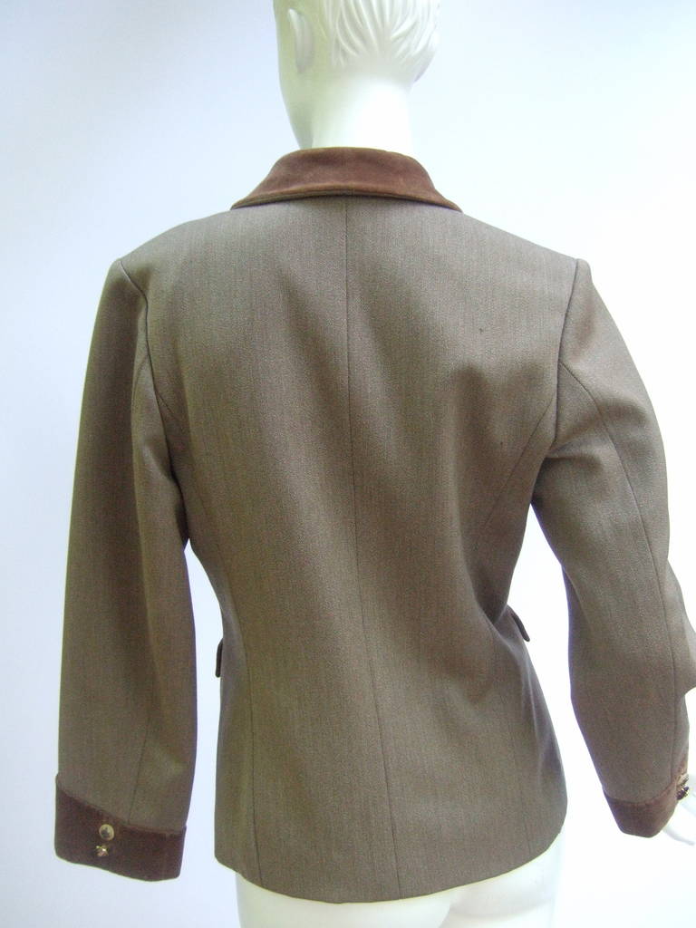 HERMES Paris Equestrian Brown Wool Velvet Trim Jacket ca 1970 In Good Condition In University City, MO