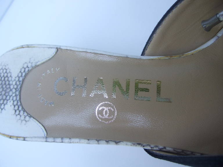 Women's CHANEL Classic Suede & Leather Mules Made in Italy Size 35