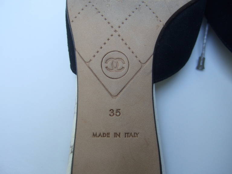 CHANEL Classic Suede & Leather Mules Made in Italy Size 35 1