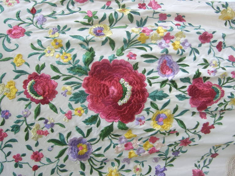 1920s Exotic Silk Floral Embroidered Piano Shawl 2