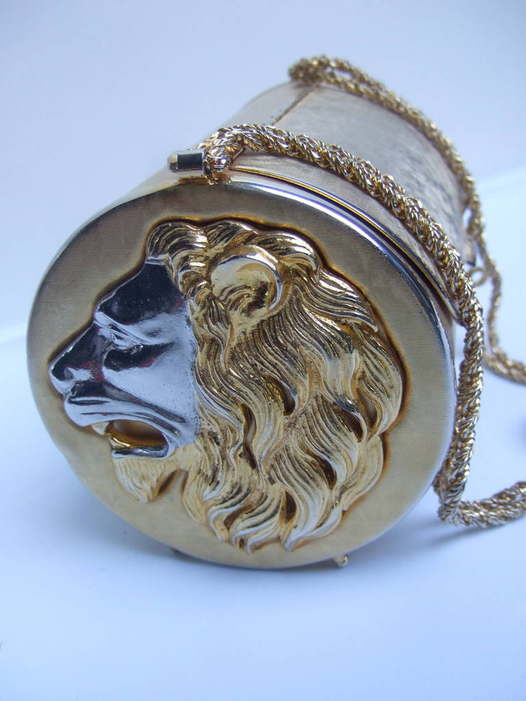 Harry Rosenfeld Opulent Gilt Metal Lion Evening Bag Made in Italy c 1970 In Good Condition For Sale In University City, MO