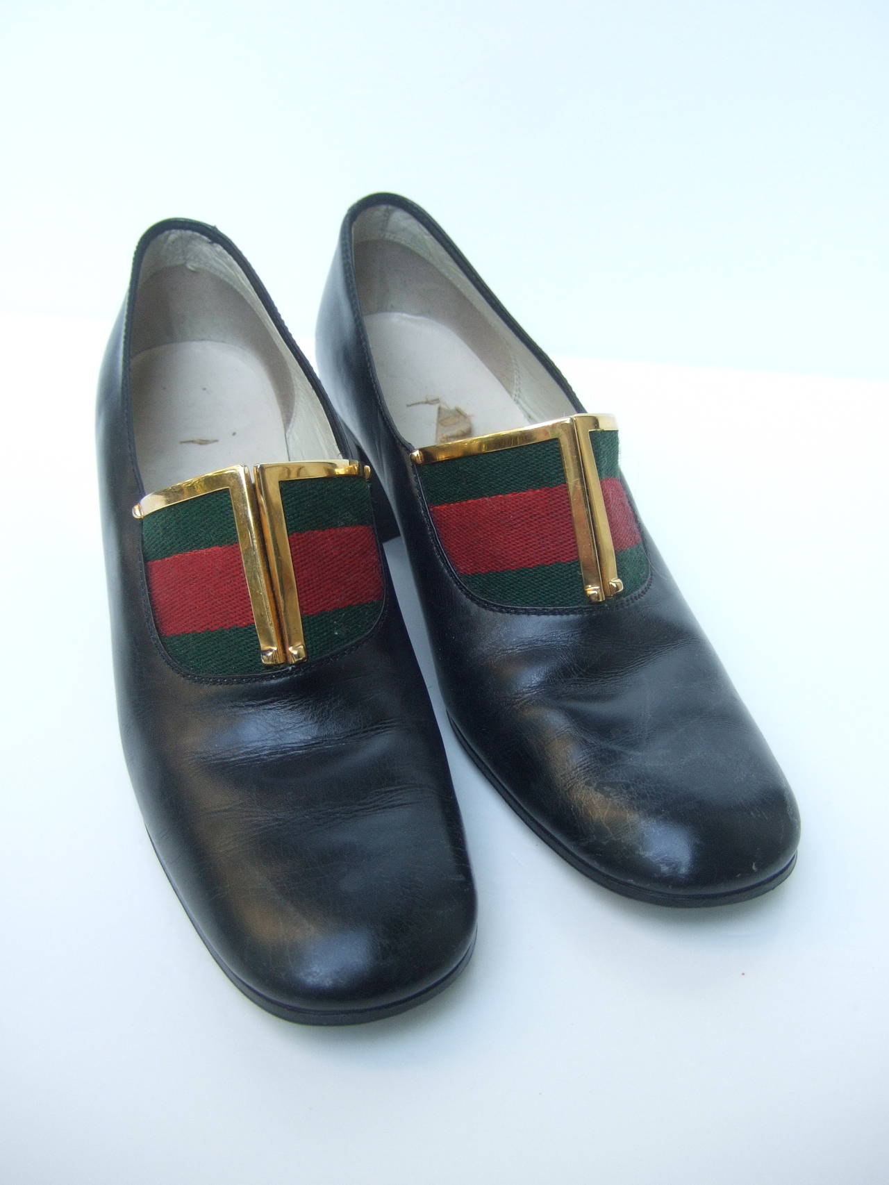 Women's Gucci Italy Ebony Leather Striped Trim Shoes Size 38 AA c 1970