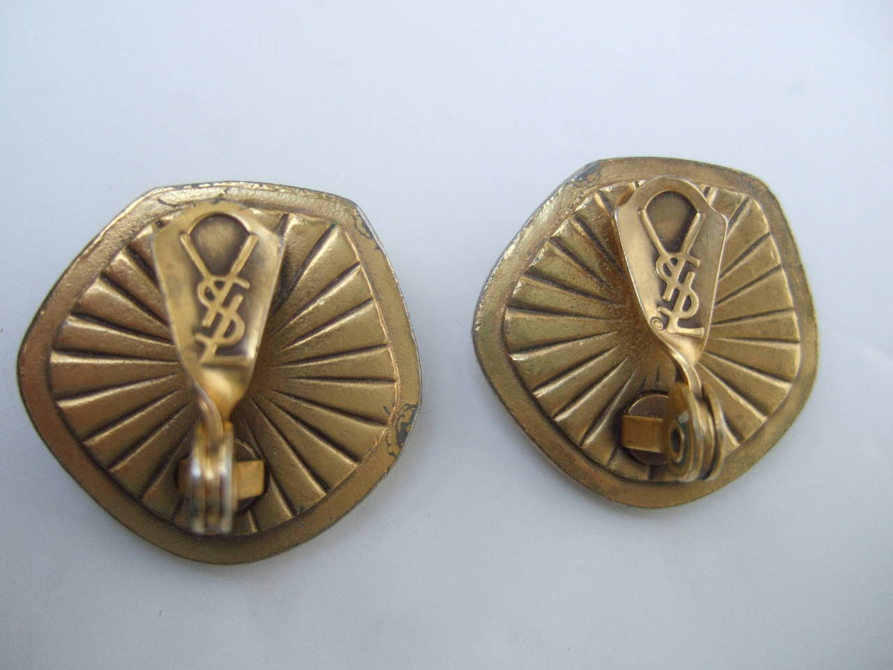 Yves Saint Laurent Poured Jet Glass Button Earrings In Excellent Condition In University City, MO