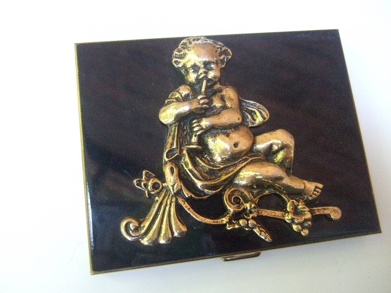 Ornate Gilt Pan Black Enamel Cigarette Case c 1950 1