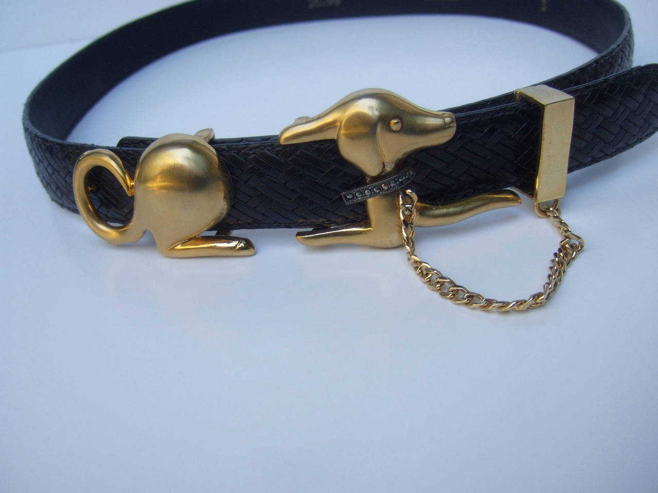 Women's Stylish Unique Canine Buckle Black Leather Belt Designed by Carlise
