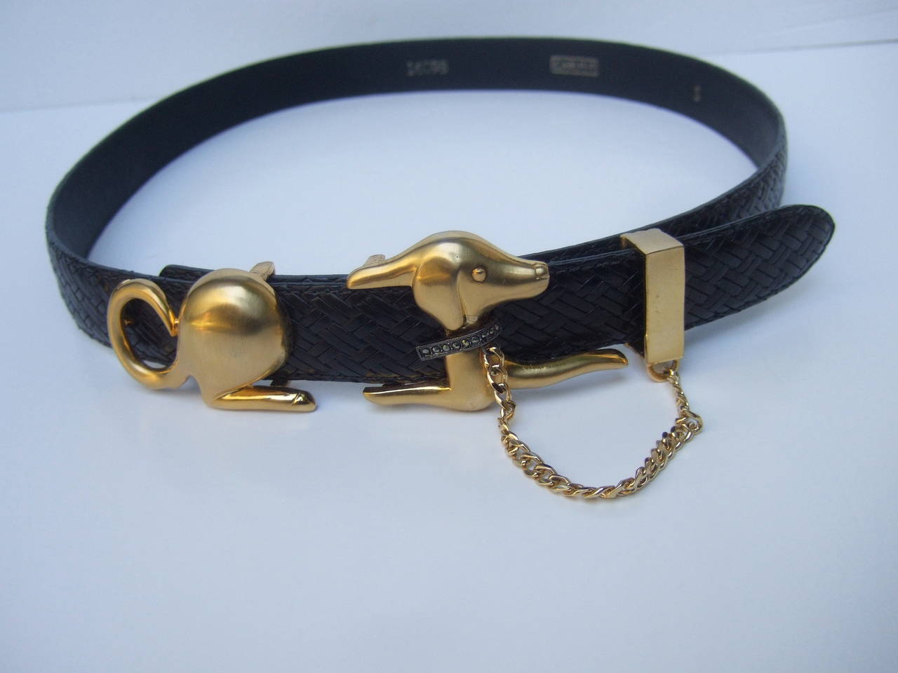 Stylish Unique Canine Buckle Black Leather Belt Designed by Carlise 1