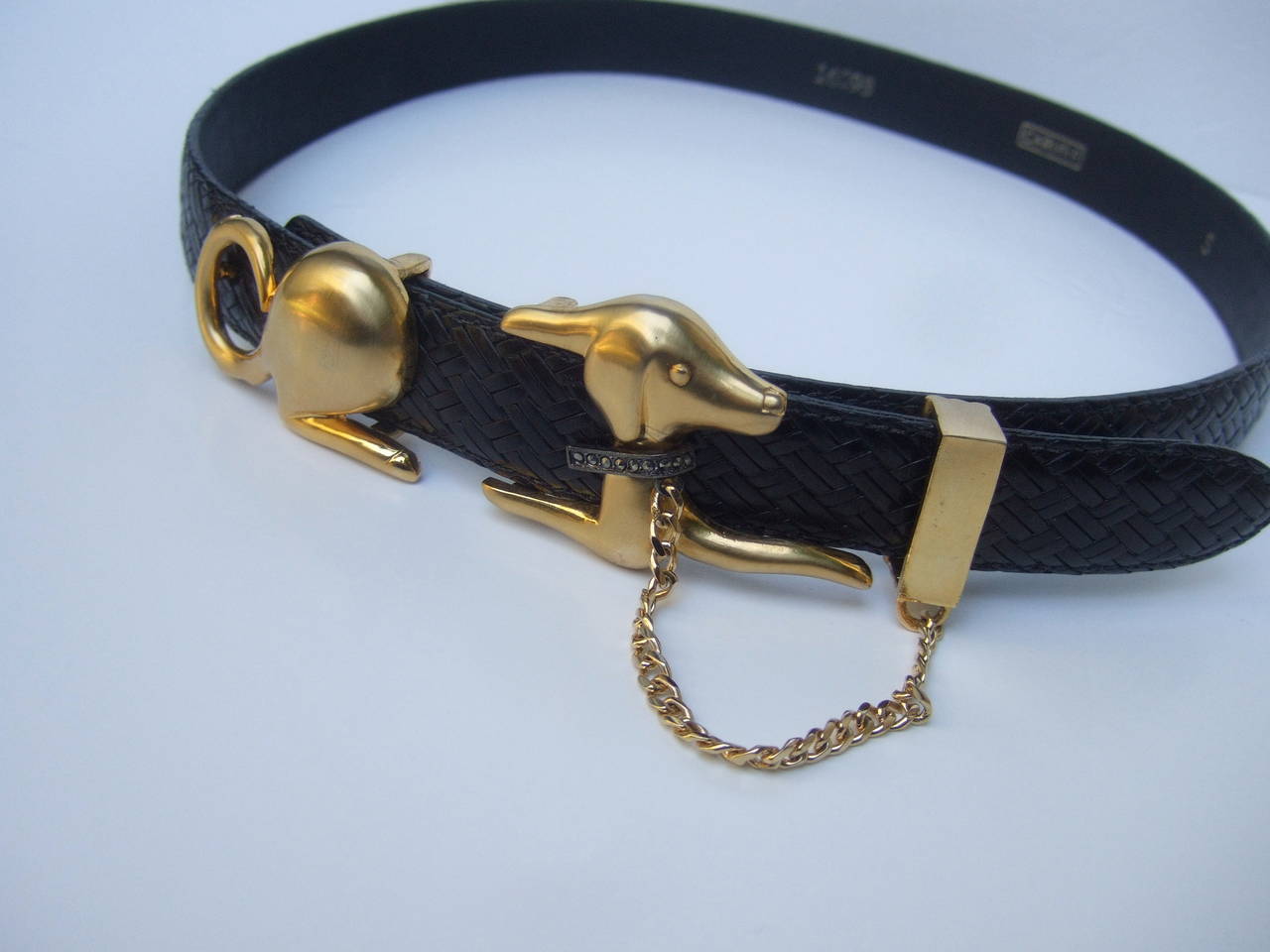 Stylish Unique Canine Buckle Black Leather Belt Designed by Carlise 3