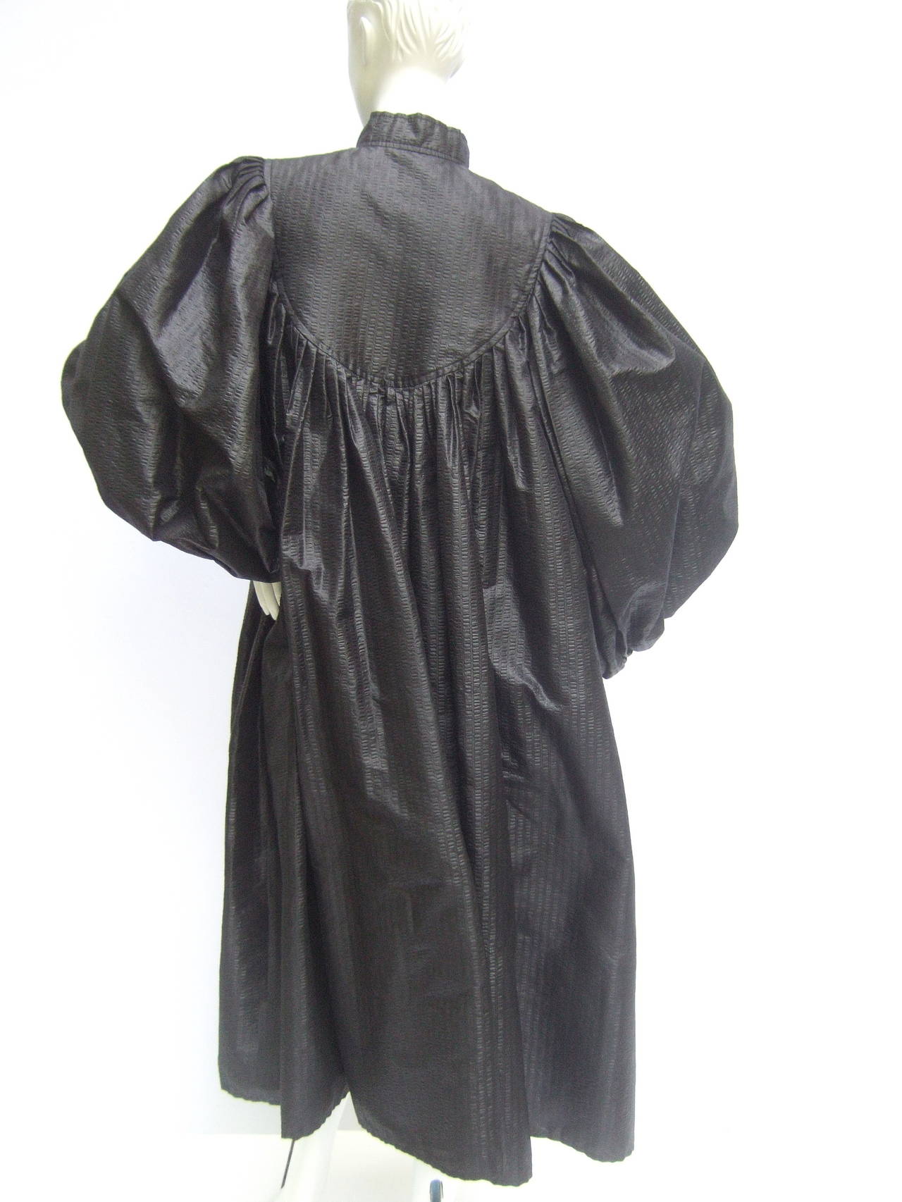 Women's GALANOS Avant Garde Black Voluminous Evening Coat c 1970