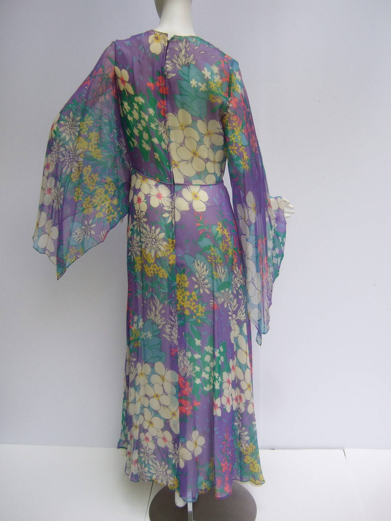 Women's Stunnning Pastel Flower Garden Chiffon Gown c 1970