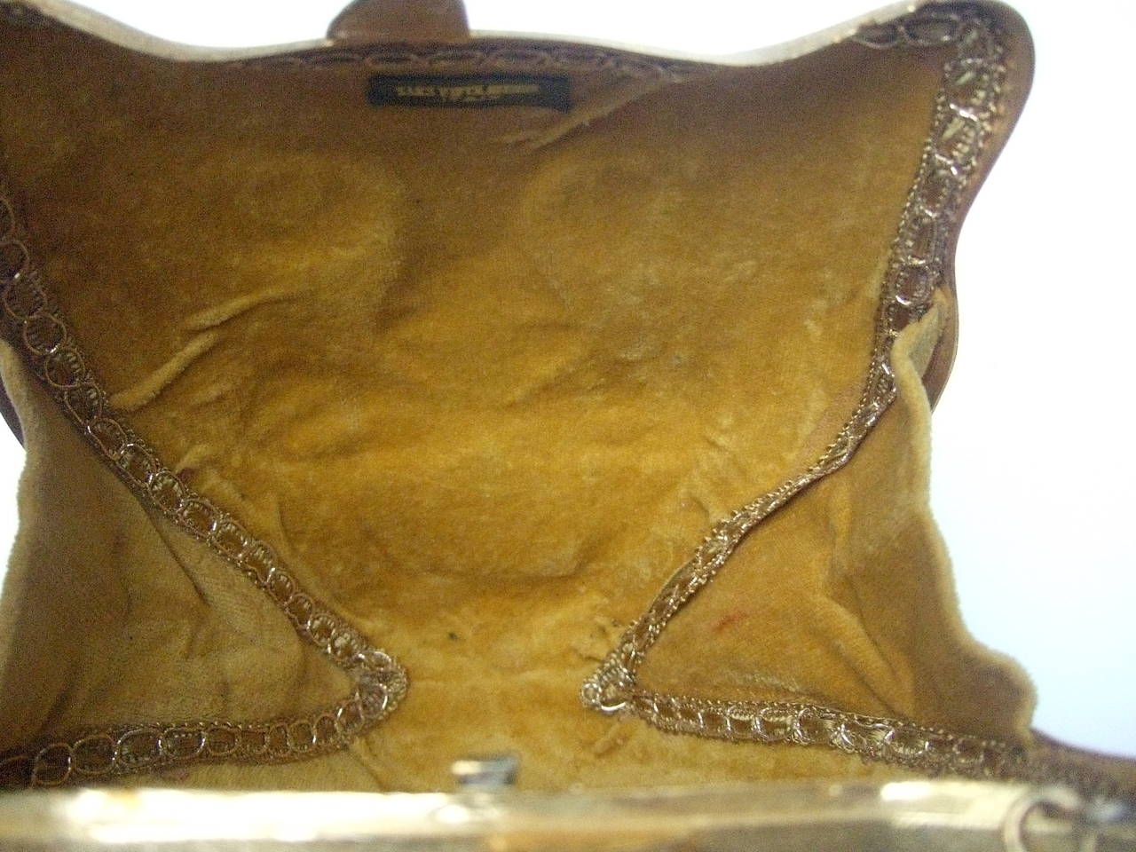 Saks Fifth Avenue Gilt Metal Panther Evening Bag Made in Italy c 1970s For Sale 3