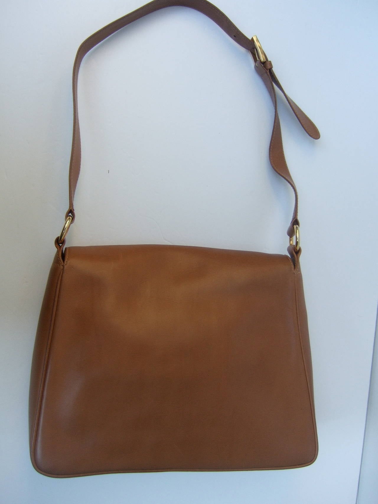 Gucci Caramel Brown Leather Horse Bit Shoulder Bag c 1970s 1