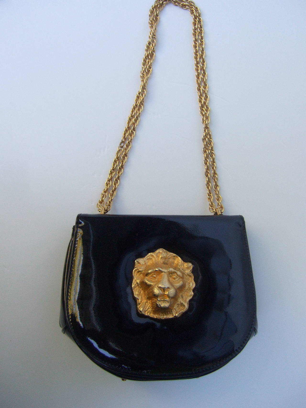 Women's Saks Fifth Avenue Black Patent Leather Lion Handbag  c 1970