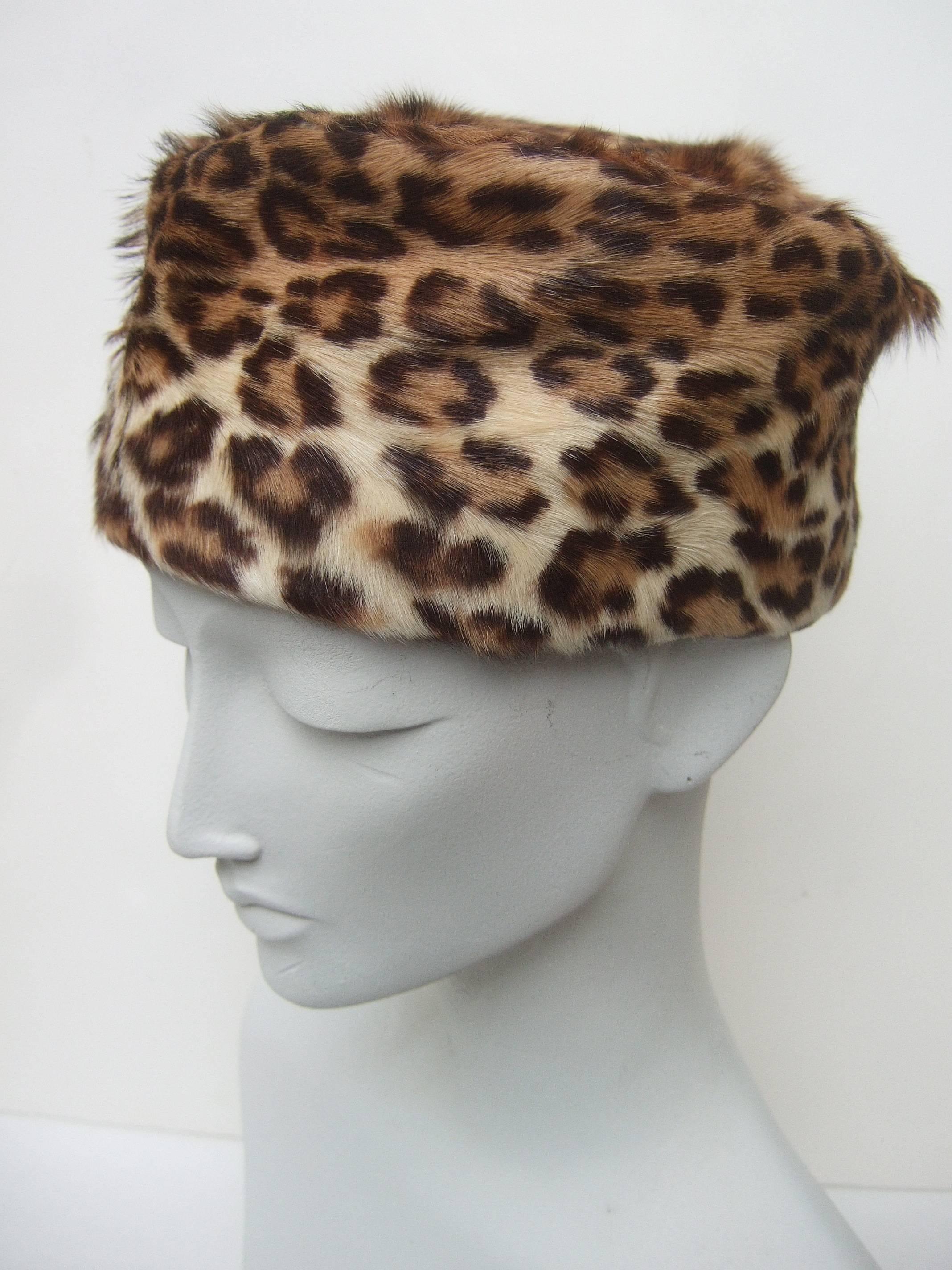 Exotic Animal Print Pony Hair Pill Box Hat c 1960  In Excellent Condition In University City, MO