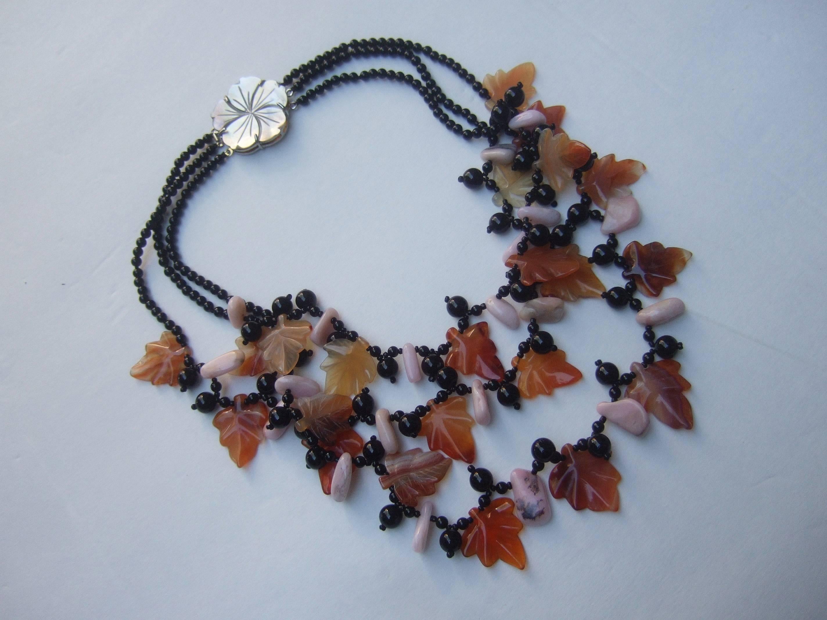 Artisan Carved Glass Beaded Leaf Necklace  For Sale 4