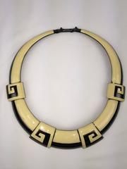 Modernist Vintage Monet Set.  Griechisches Schlüssel-Muster.