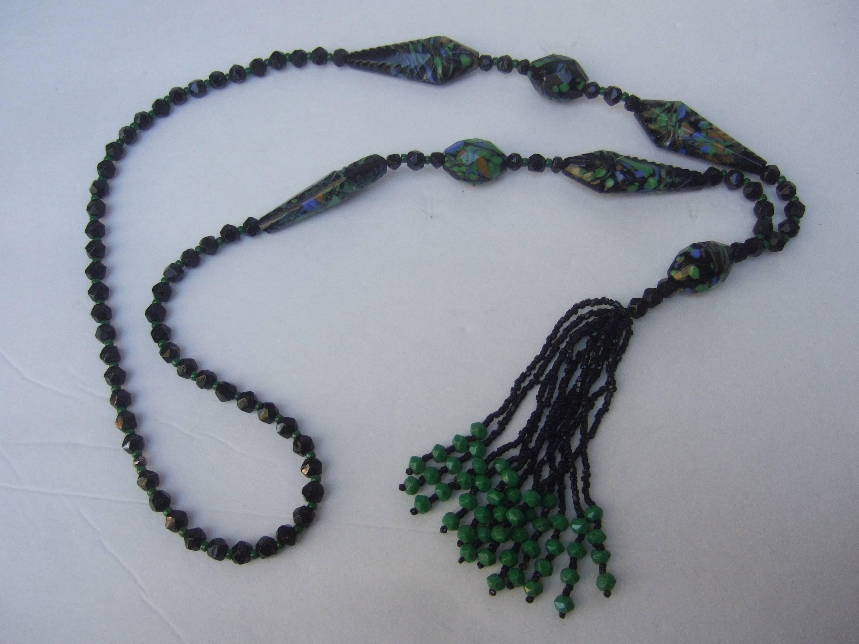 Art Deco Glass Beaded Sautoir Necklace c 1930s In Excellent Condition In University City, MO