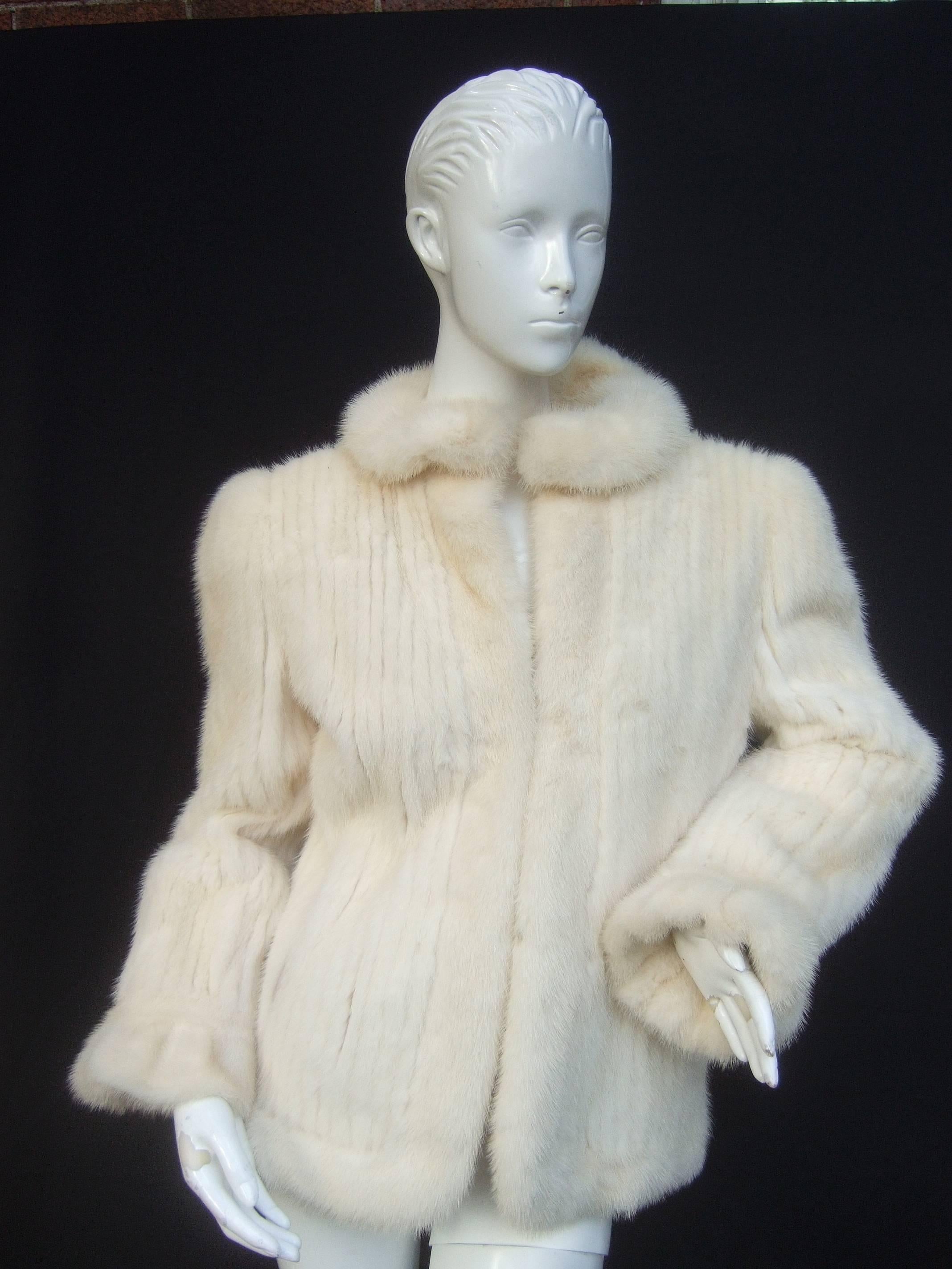 Luxurious Ribbed Pearl Mink Fur Jacket c 1980 1