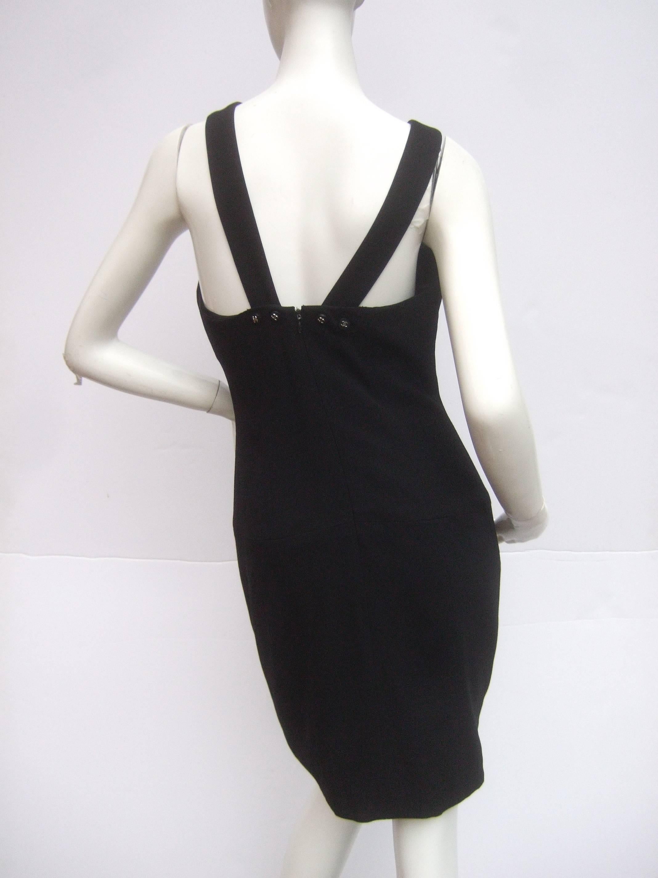 Chanel Boutique Chic Black Wool Cocktail Dress Size 42 In Excellent Condition In University City, MO