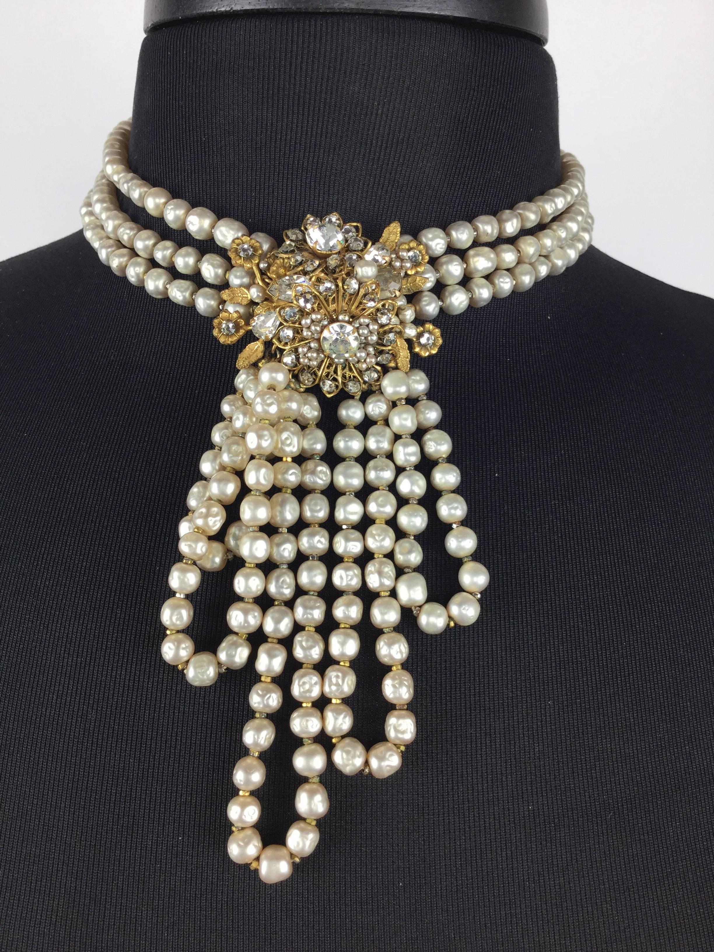 Dramatic Faux Pearl Necklace By Robert Demario. 1950's. 3