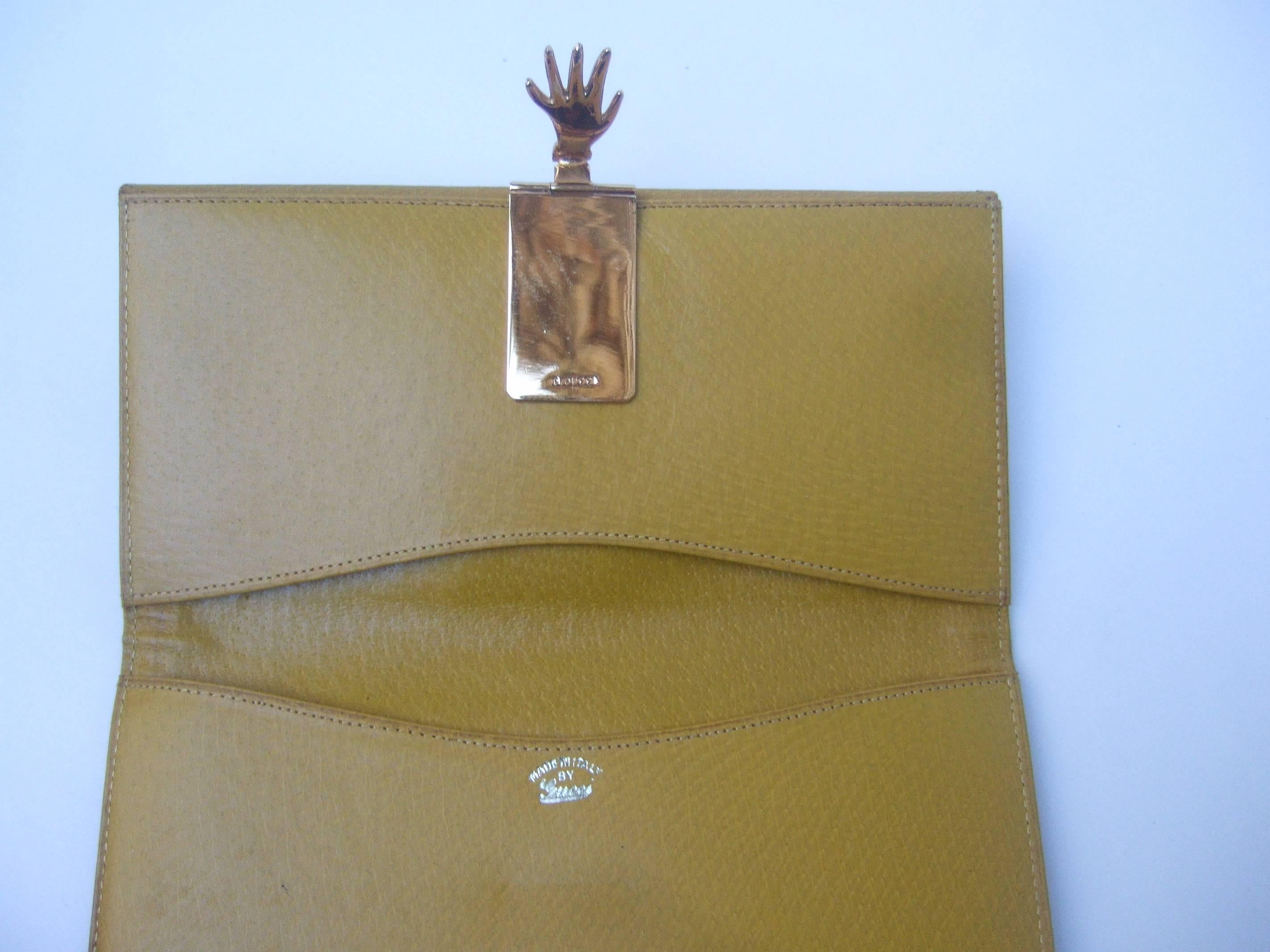 Blue Gucci Rare Green Suede Hand Clasp Wallet c 1970s