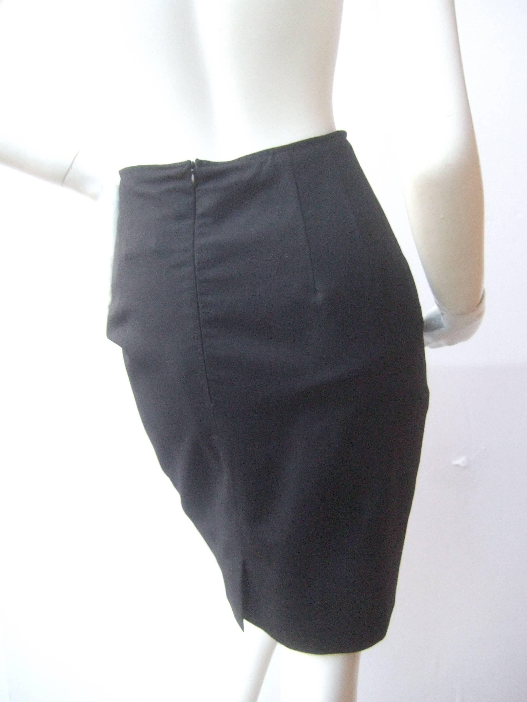 Chanel Boutique Dark Blue Wool Pencil Skirt with Chanel Buttons c 1990s 5