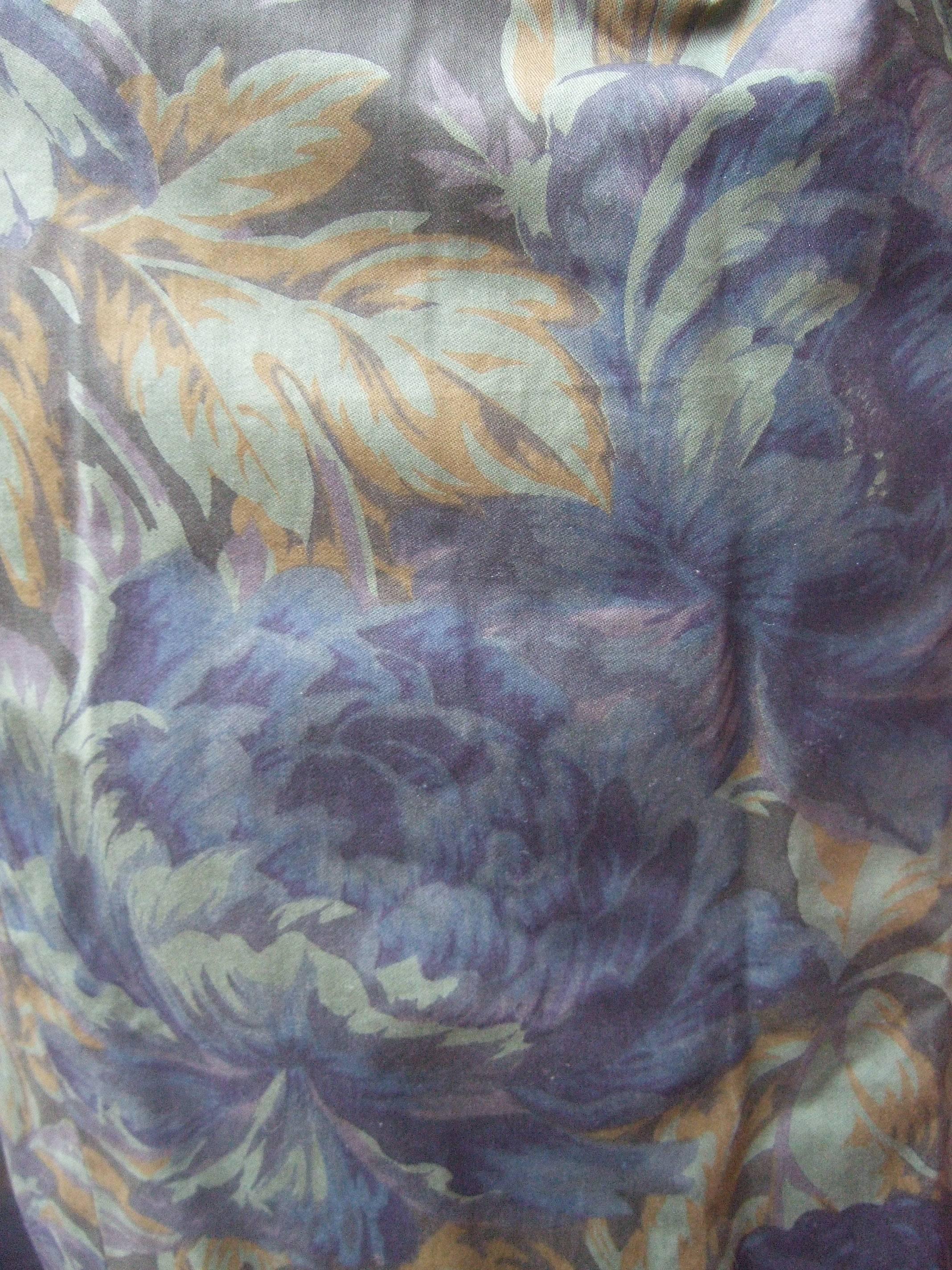 Trench-coat Balenciaga Paris à fleurs en coton poli, taille 40 en vente 4