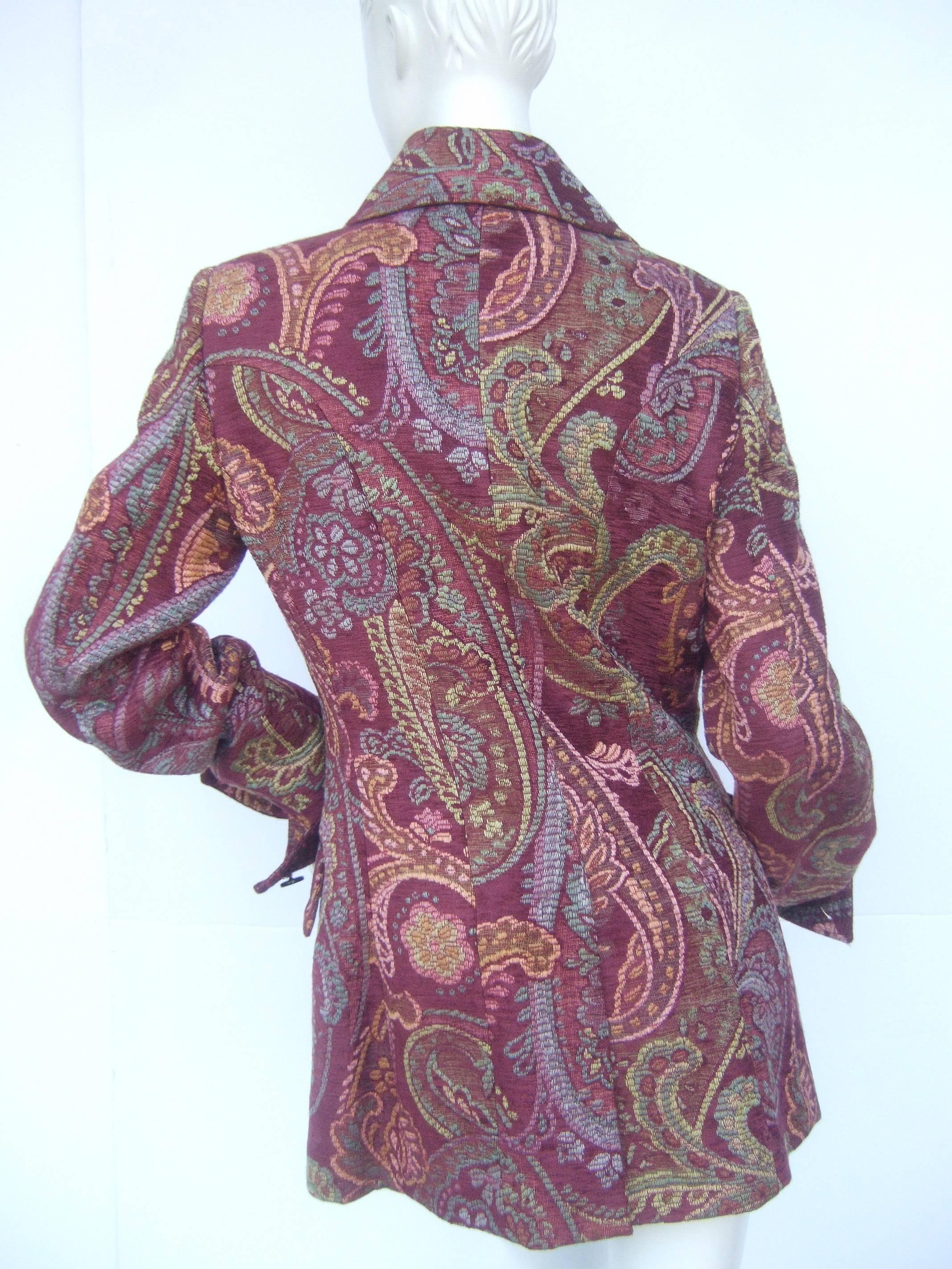 Etro Burgundy Paisley Tapestry Jacket Size 44 In Excellent Condition For Sale In University City, MO