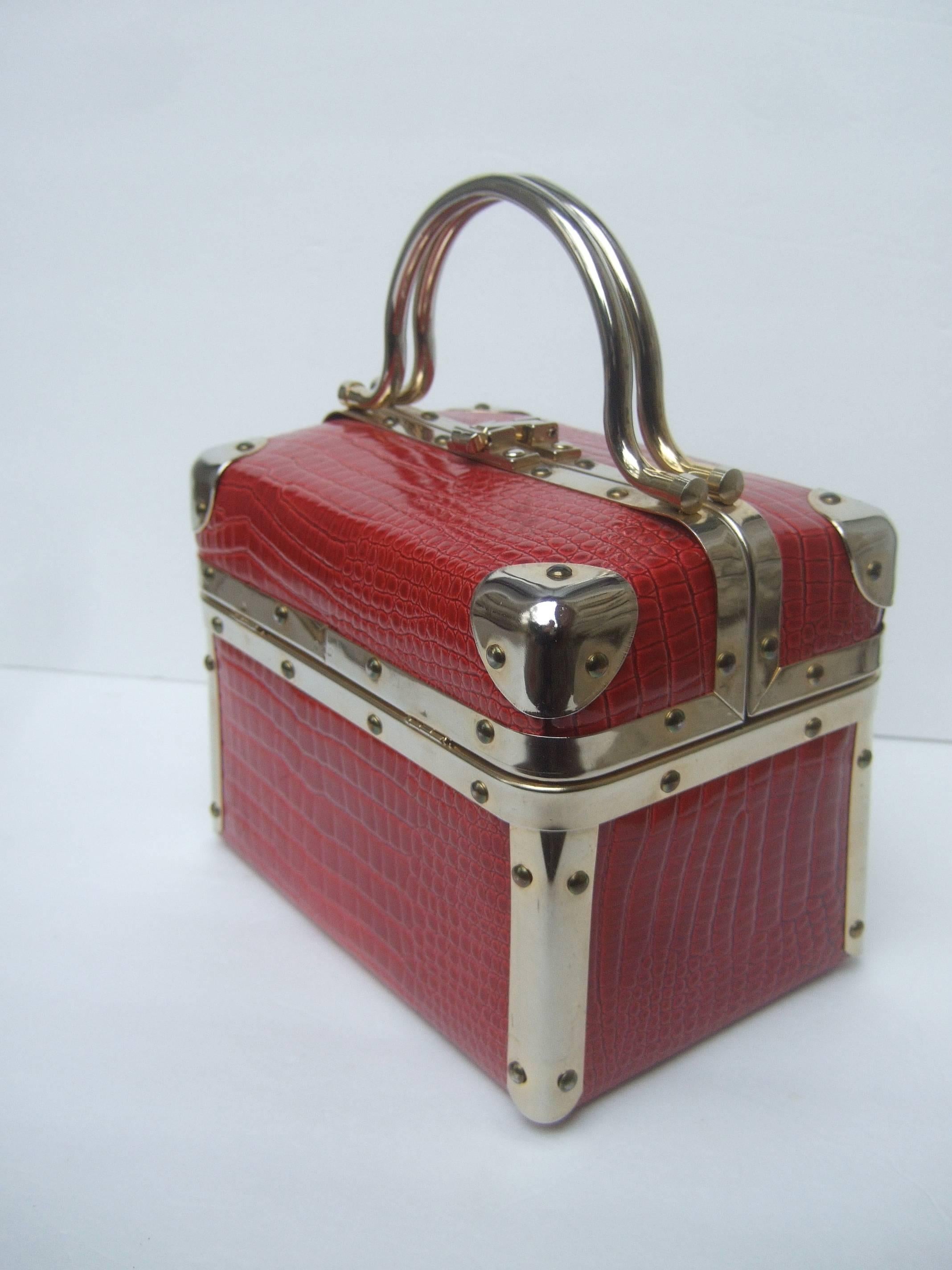Borsa Bella Italy Embossed Red Vinyl Box Bag ca 1980s 3