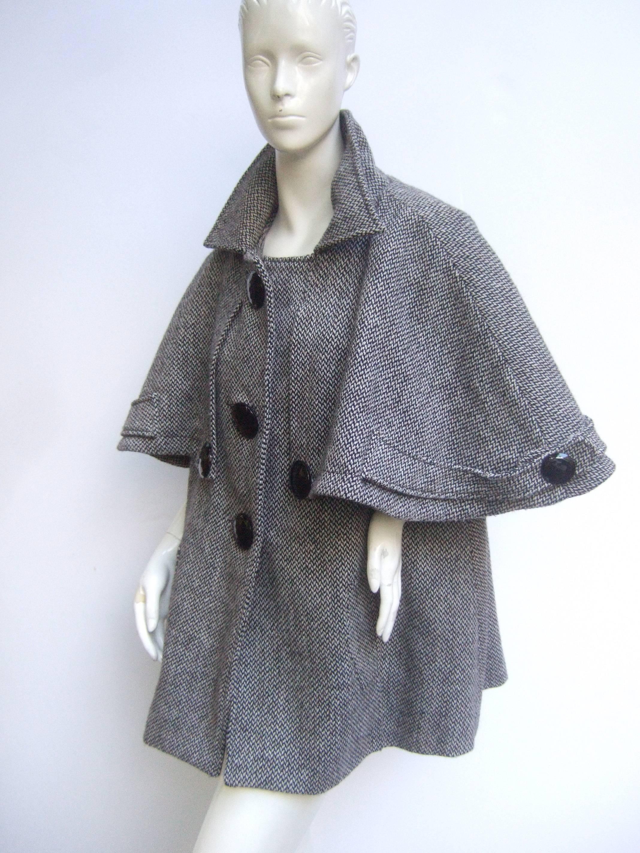 Women's Stylish Unique Capelet Herringbone Wool Blend 3/4 Coat For Sale