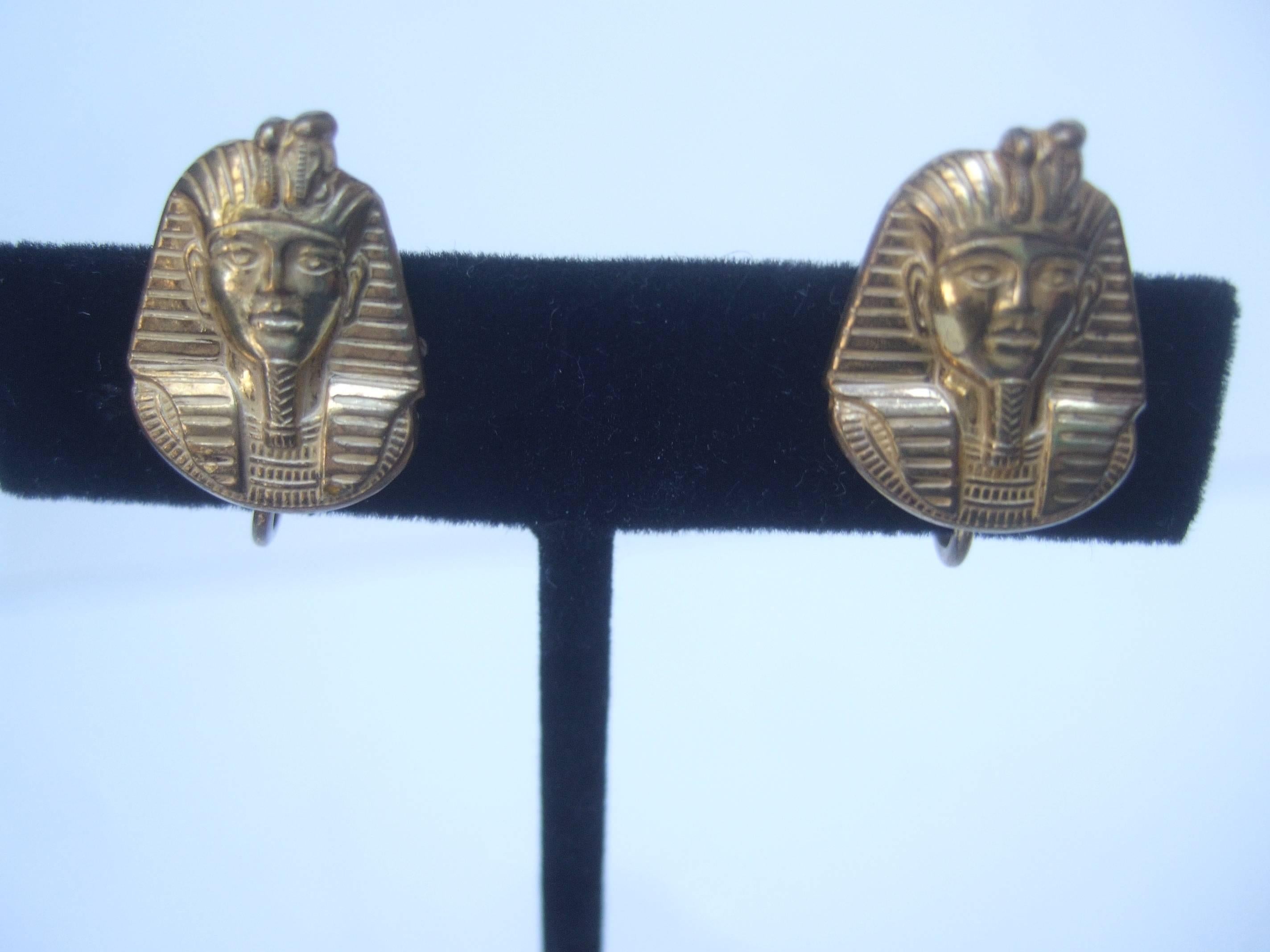 Women's Miriam Haskell Egyptian Revival Stick Pin & Earrings ca 1970 For Sale