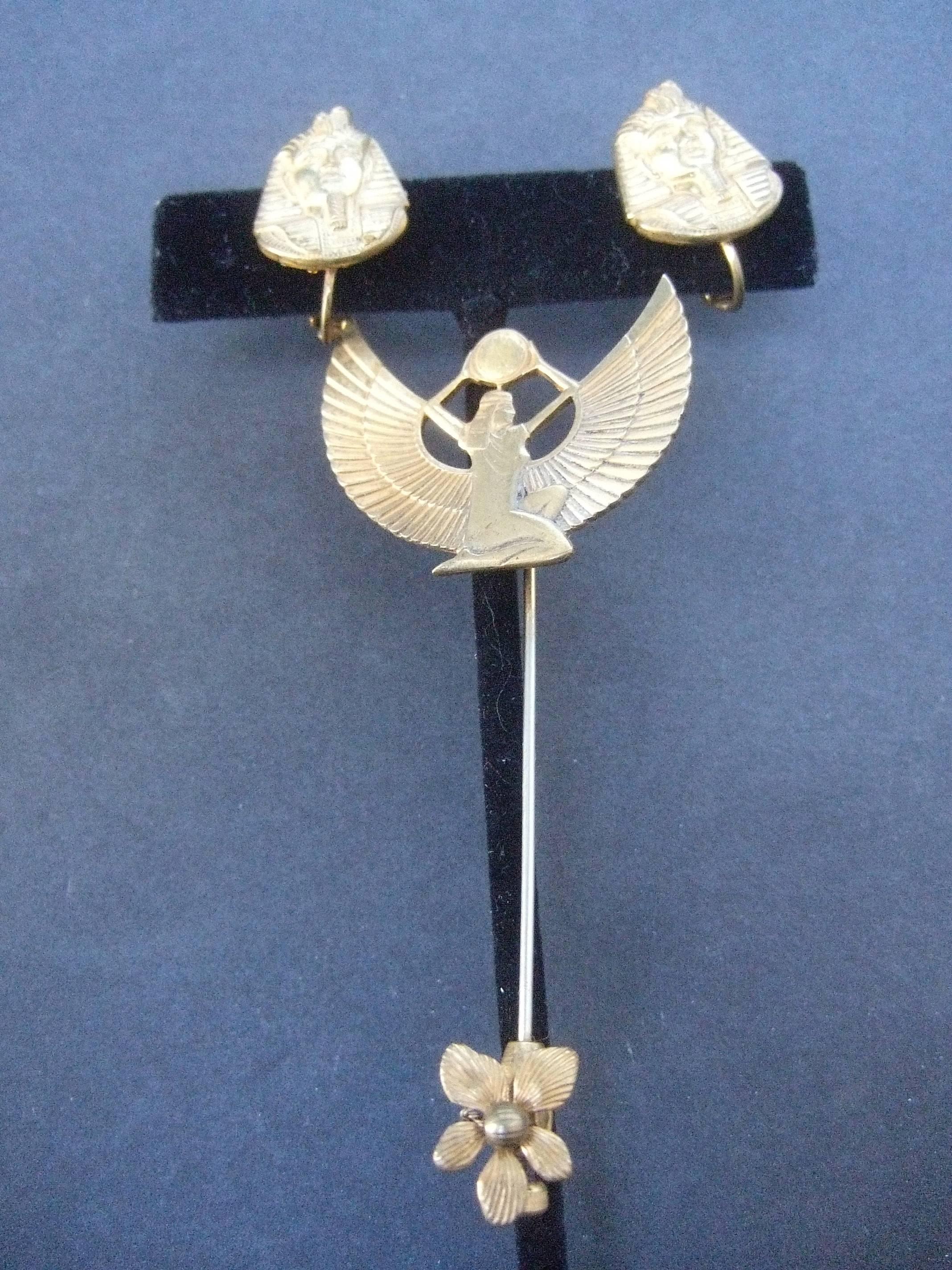 Miriam Haskell Egyptian Revival Stick Pin & Earrings ca 1970 For Sale 4