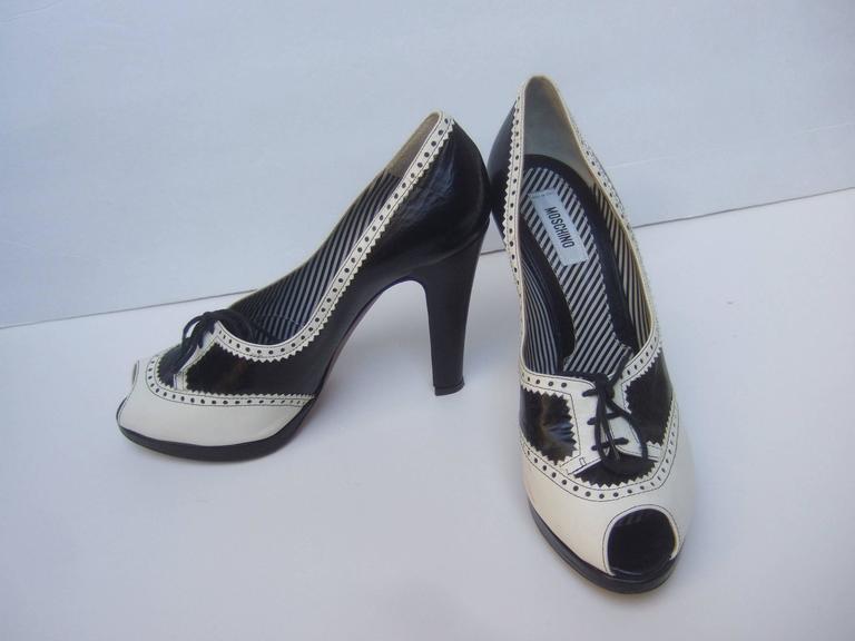 Moschino Italy Black and White Leather Peep Toe Pumps Size 39.5 at ...
